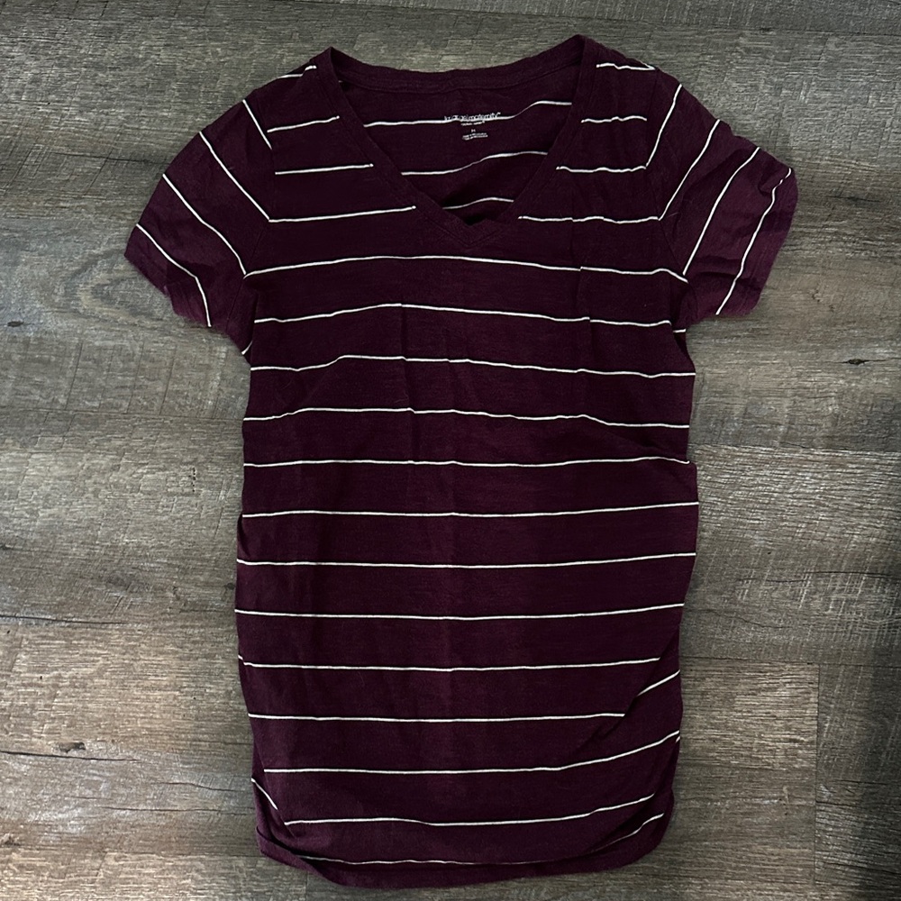 Liz Lange Burgundy and White Striped Tee